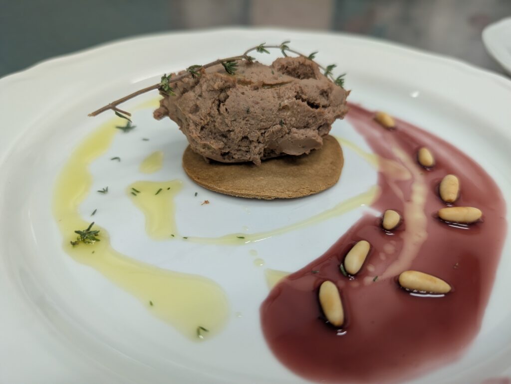 PXL 20251105 124208111